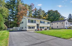 25 Kim Road, Salem, NH 03079