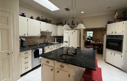 100 Hazel Avenue, Three Rivers, TX 78071
