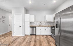 8176 N 22ND Drive, Phoenix, AZ 85021