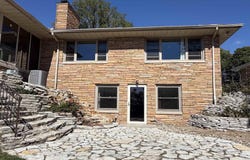 1825 Rainbow Bend Boulevard, Elkhart, IN 46514-1402