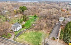 24560 Smithtown Road, Excelsior, MN 55331