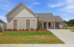 203 Benners Lane, Madison, MS 39110