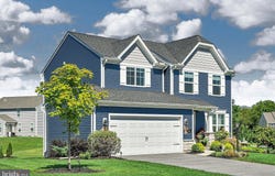 22 CLARKSFIELD Drive, DUNCANNON, PA 17020