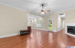 2688 Encino Dr, Florence, SC 29505