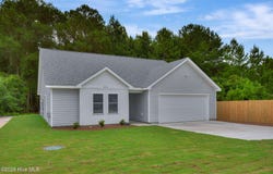111 William Gurganus Road, Maple Hill, NC 28454