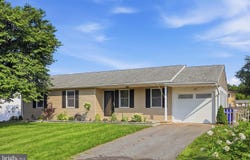 23 HAMMAKER ST, THURMONT, MD 21788