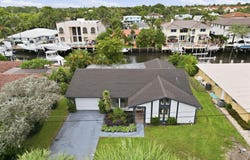116 PERIWINKLE Drive, Hypoluxo, FL 33462