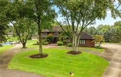 1280 Grenada Drive NE, Canton, OH 44714