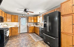 720 Timberline Trl, Hartford, WI 53027