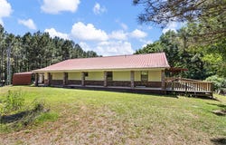 655 Charton Road, Morrilton, AR 72110