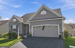 137 GOLDENFIELD Drive, LANCASTER, PA 17603