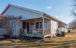 83 Valley Lane, Portsmouth, RI 02871
