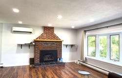 902 Eastern Avenue, Augusta, ME 04330