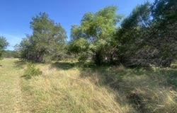 Jim Dalrymple Rd, Leakey, TX 78873