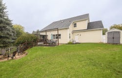 1887 Wayside Dr, Hartford, WI 53027