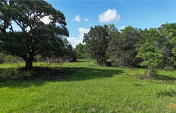 10772 State Highway 111, Edna, TX 77957