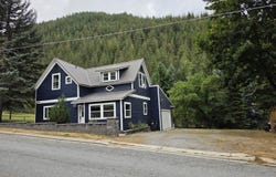 120 Main St, Wardner, ID 83837