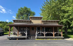 75 Elm Street E, Annandale, MN 55302