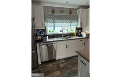 7 NORTHCREST, LEBANON, PA 17046