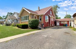2014 Benjamin Place, Whiting, IN 46394