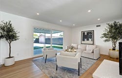 8612 Mason, Winnetka, CA 91306
