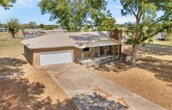 422339 Hwy 266, Checotah, OK 74426