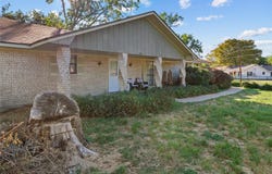 400 S 8th Avenue, Teague, TX 75860