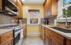 2014 E Jackson Street, Bloomington, IL 61701