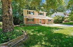 4945 GAINSBOROUGH DR, FAIRFAX, VA 22032