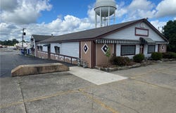 28 Jacobs Road, Youngstown, OH 44505