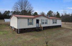 335 JOINER Rd, Hayden, AL 35079