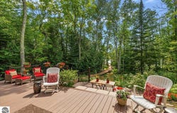 407 N Twin Pines Drive, Lake Leelanau, MI 49653