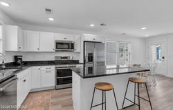 15 Shell Road, Mantoloking, NJ 08738