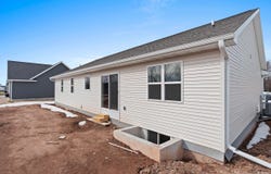 N9272 CONSTELLATION Drive, APPLETON, WI 54915