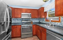 1919 W Arrowhead Rd, Duluth, MN 55811