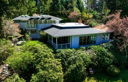 91082 LEASHORE Dr, Vida, OR 97488
