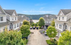 303 Bridgeview Drive, Poughkeepsie, NY 12601