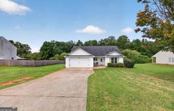 112 Governor Lane, Temple, GA 30179