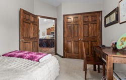 1054 W WILLIS Way, APPLETON, WI 54913-7627