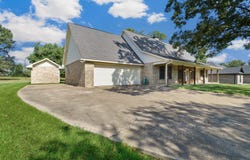 663 Cupit Rd, Longview, TX 75604