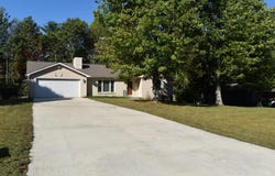 344 Meadows Rd, Sparta, TN 38583-3973