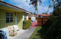 625 SW 3rd St, Hallandale Beach, FL 33009
