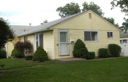 8865 S Ryan Road, Hometown, IL 60456