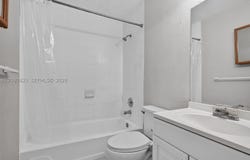 275 W 68th St, Hialeah, FL 33014
