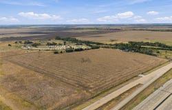 IH-35, Abbott, TX 76621