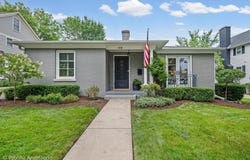 218 Coolidge Avenue, Barrington, IL 60010