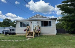 14 Third Street, Howland, ME 04448
