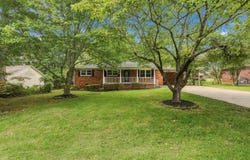 2159 Estaline Dr, Florence, AL 35630