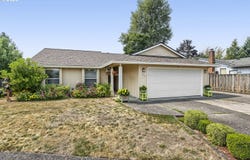 429 SW BIRDSDALE Dr, Gresham, OR 97080