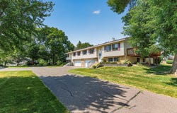 4297 Evergreen Drive, Vadnais Heights, MN 55127